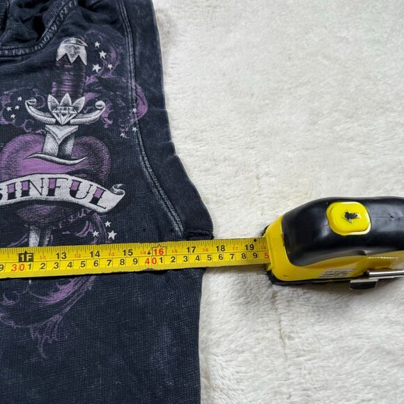 Vintage Y2K Sinful Affliction Women’s Zip Up Cut Out Rhinestone Angel Wing Vest - Picture 5 of 6